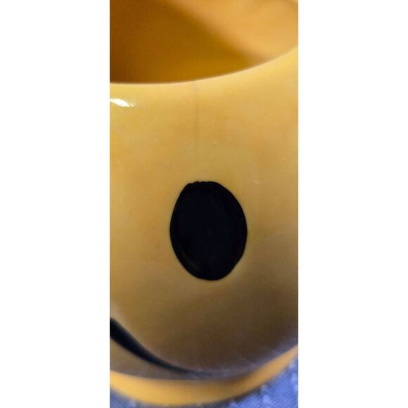Two Vintage Retro McCoy Pottery YELLOW Smilely HAPPY FACE Coffee CUP Mug Made in - Picture 11 of 11